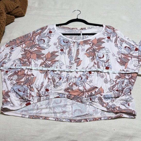 Free People Top - Picture 5 of 7